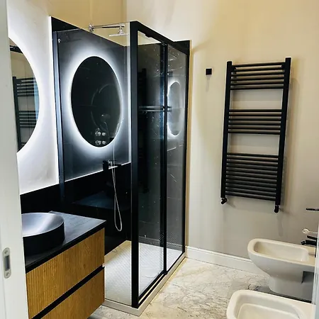 Via Veneto Luxury Maison