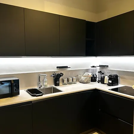 Via Veneto Luxury Maison